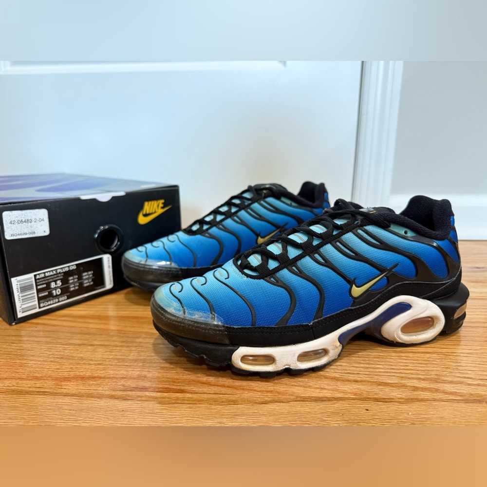 Nike Airmax plus hyper blue 2018 Sz 8.5